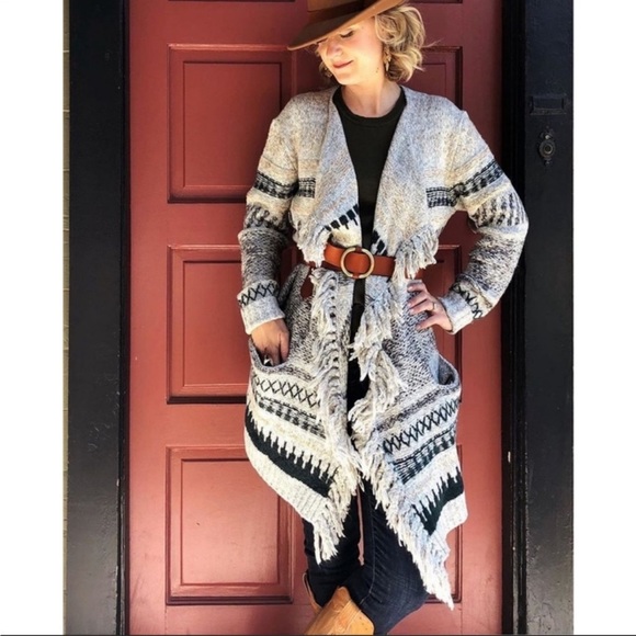Cabi #3701 Shetland Fringe Open Front Cardigan Southwest Aztec Size Small - Picture 2 of 9